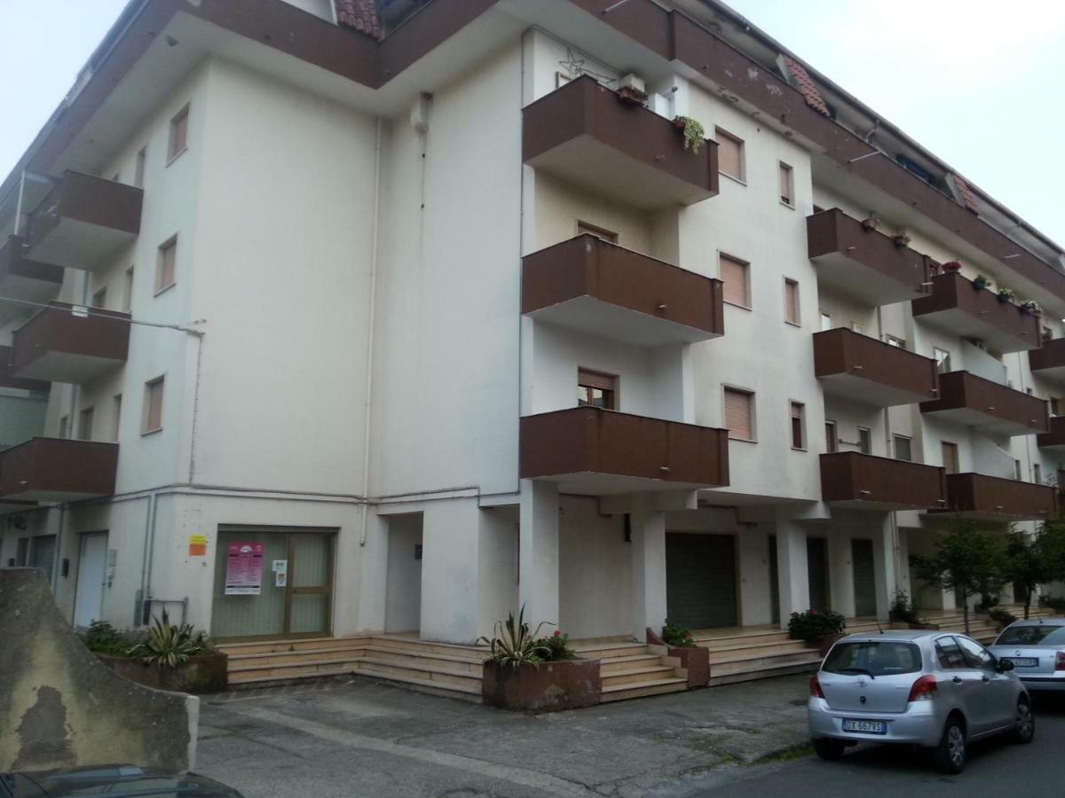 Apartmán Casa Al Mare A Scalea Exteriér fotografie