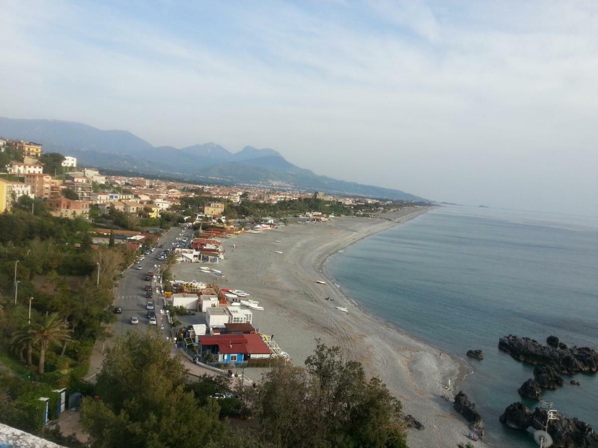Apartmán Casa Al Mare A Scalea Exteriér fotografie
